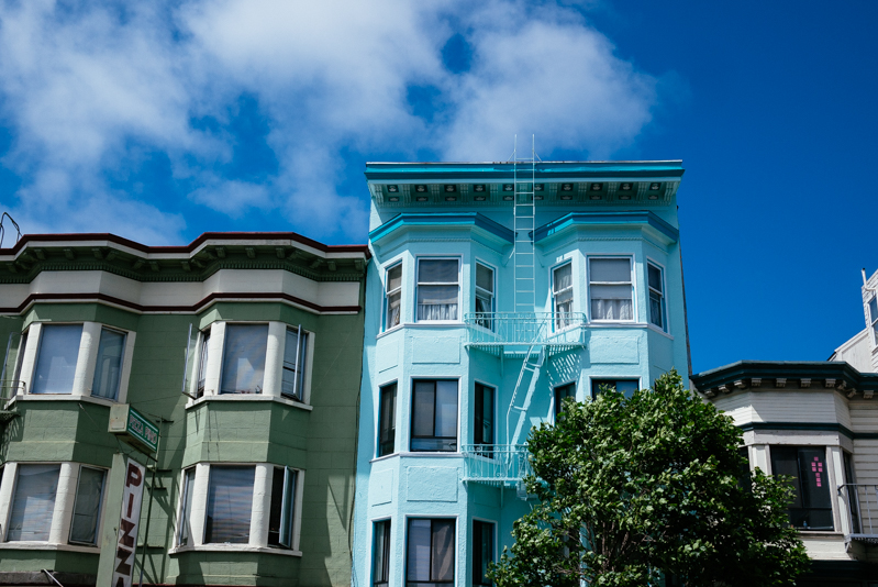 San-Francisco-Travel-Guide-Colorful-Buildings